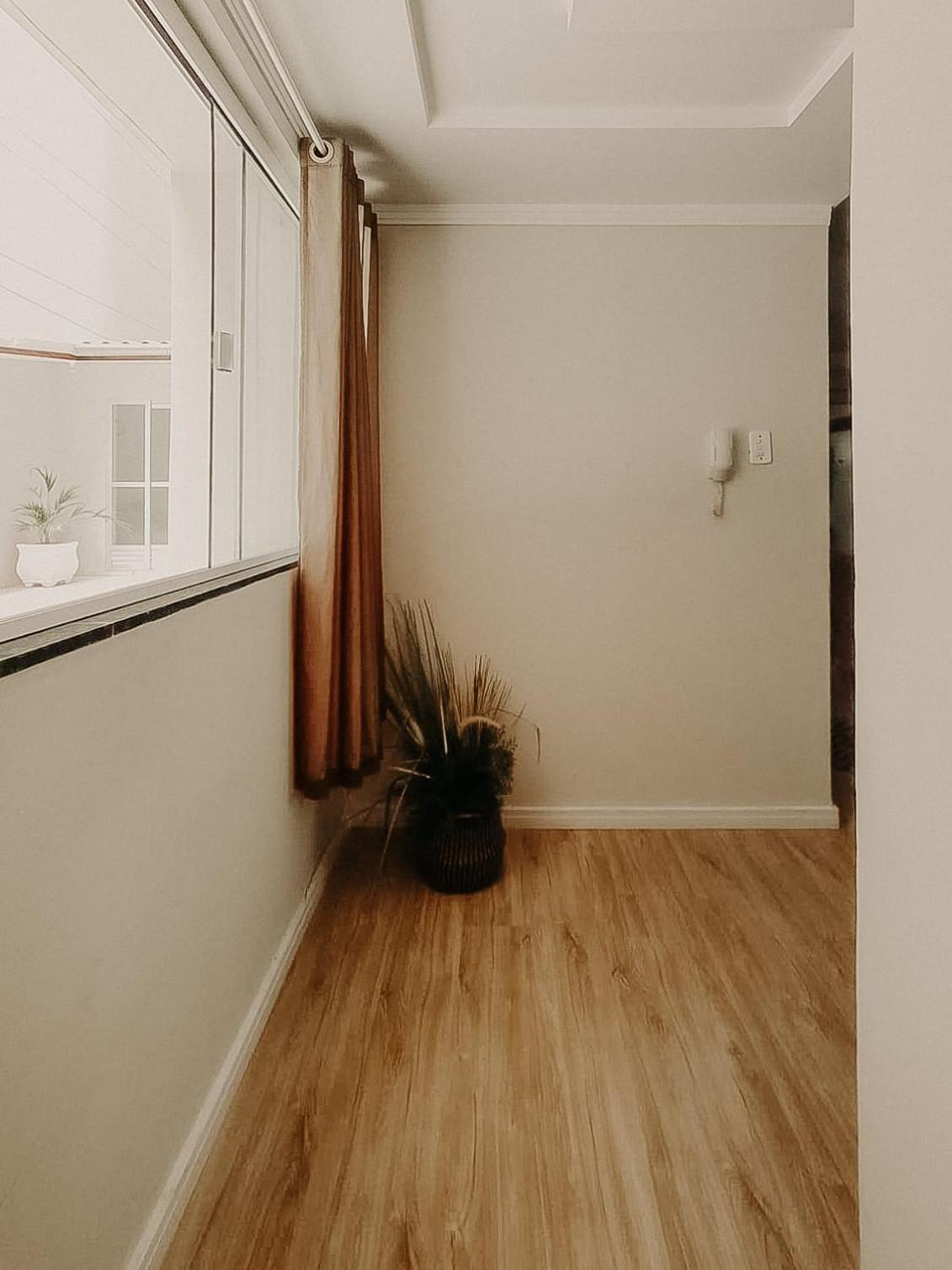 Ape A 80m Da Apartamento